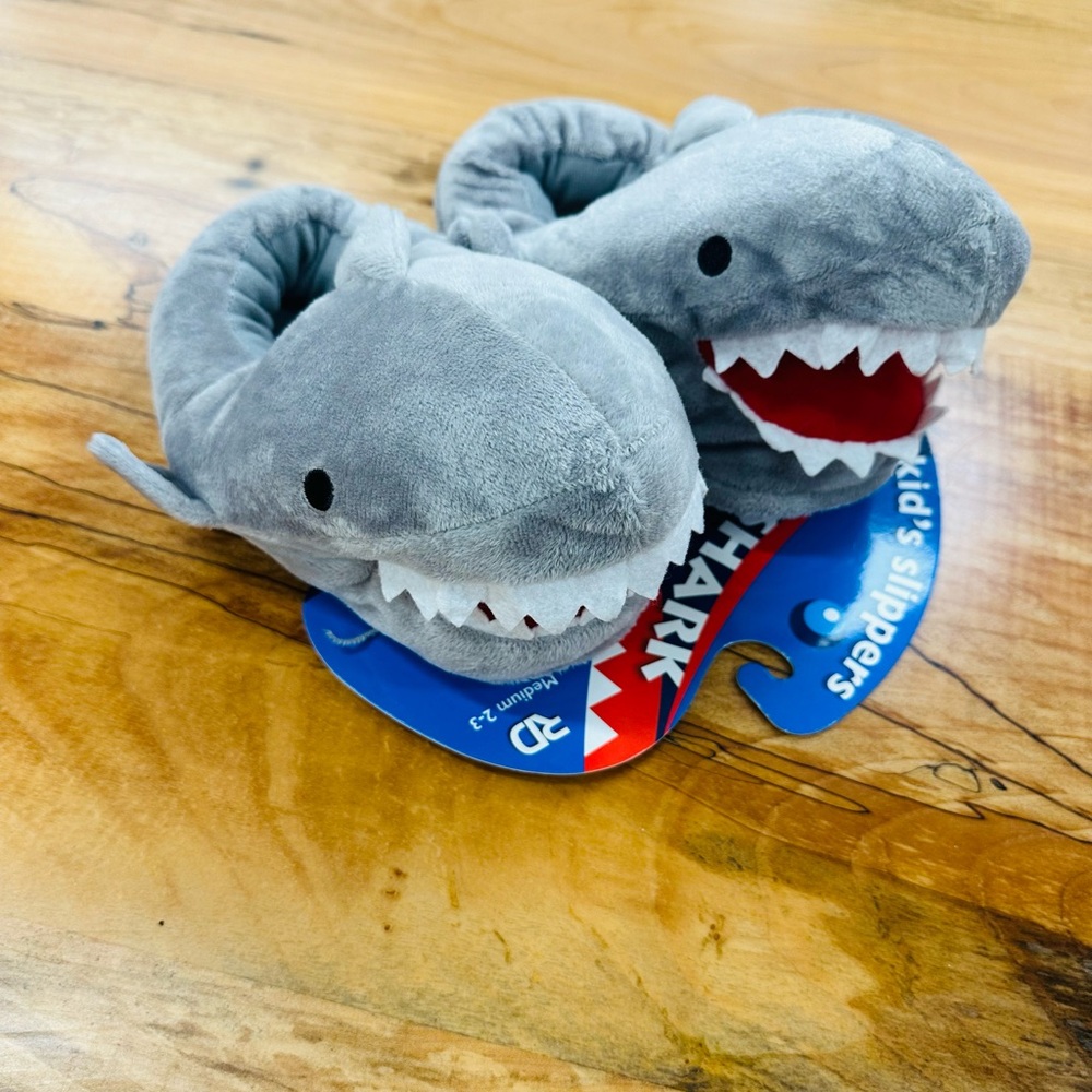 Gray Shark Kids Slippers (T1)